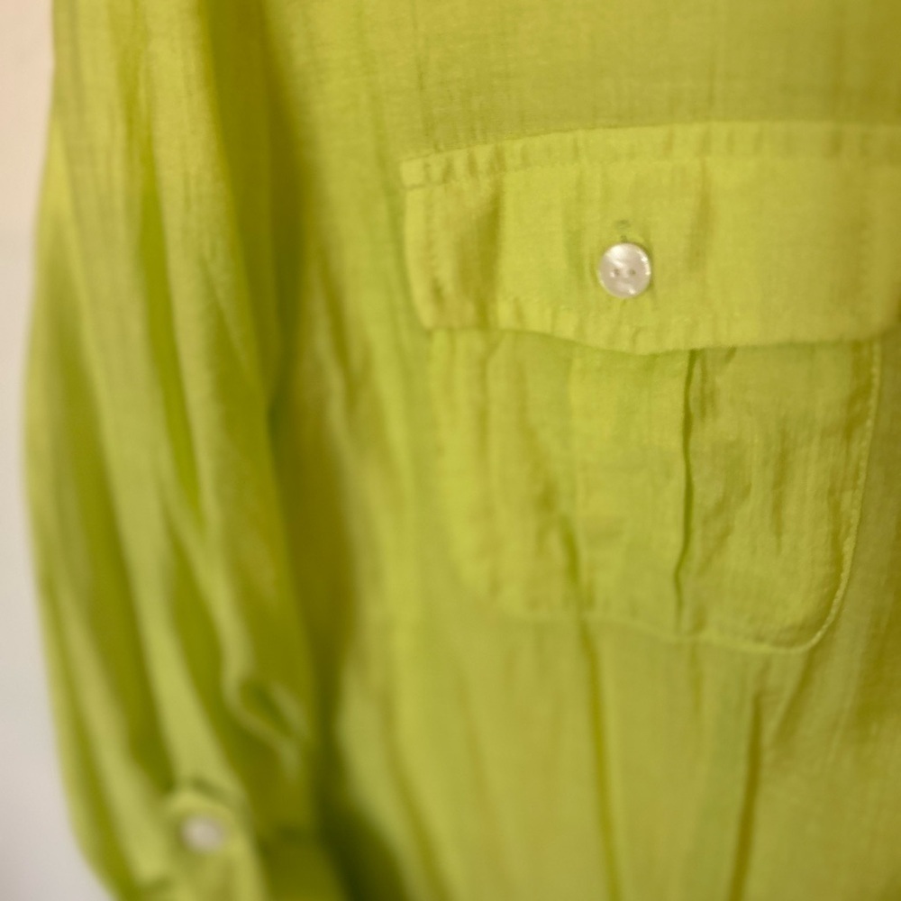 Chico's Lime Green Button-Up Roll Tab Sleeve Top Size 1 Chico's US Medium - Picture 5 of 9